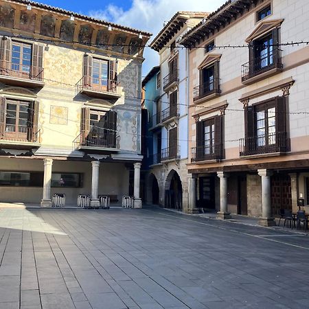 Apartamentos Angelus Plaza Mayor De เกราส์ ภายนอก รูปภาพ