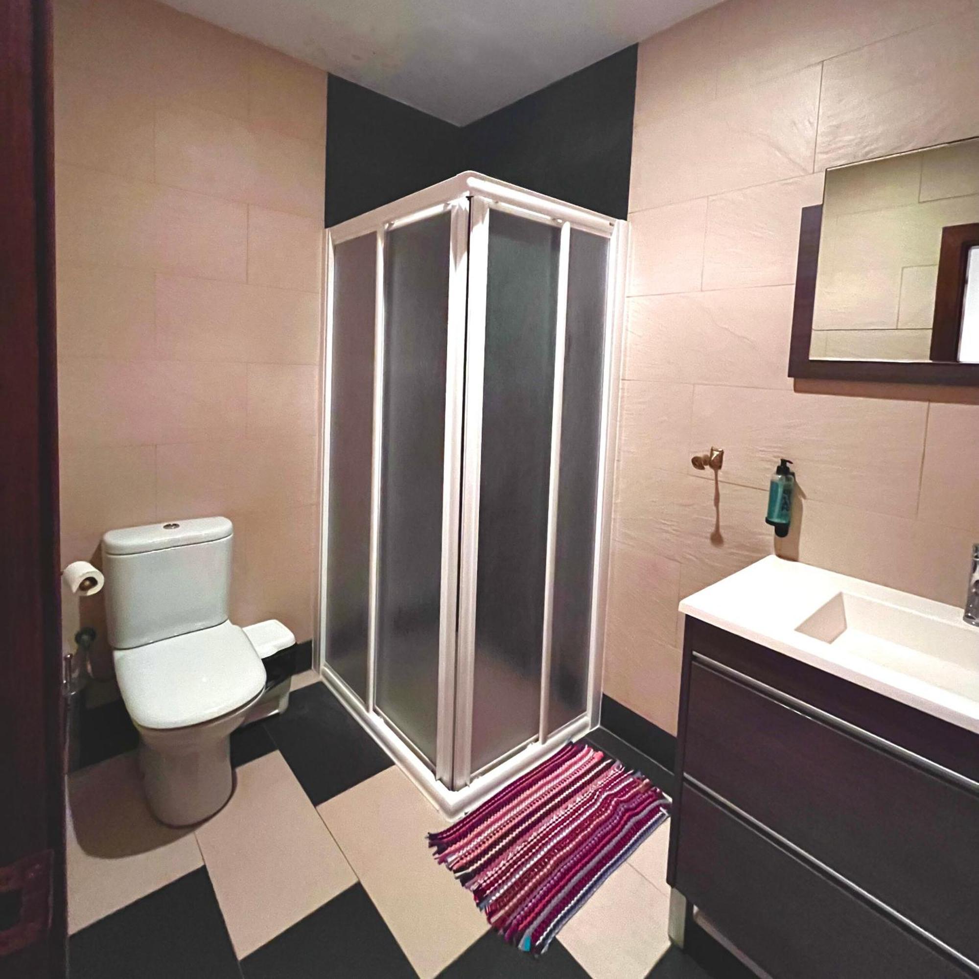 Apartamentos Angelus Plaza Mayor De เกราส์ ภายนอก รูปภาพ