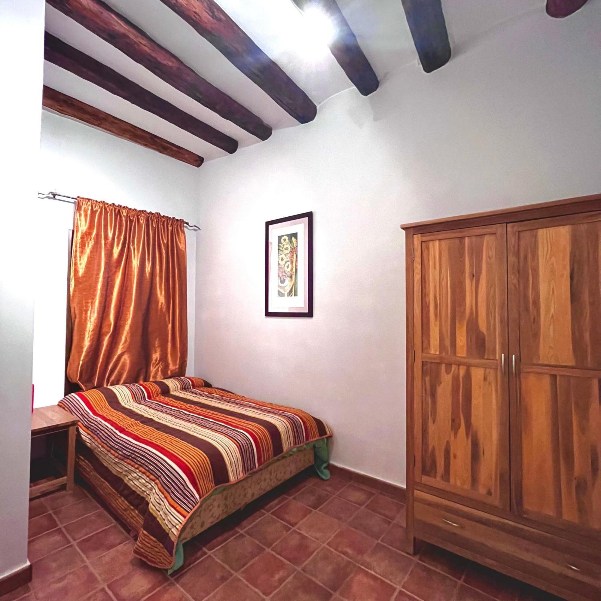 Apartamentos Angelus Plaza Mayor De เกราส์ ภายนอก รูปภาพ
