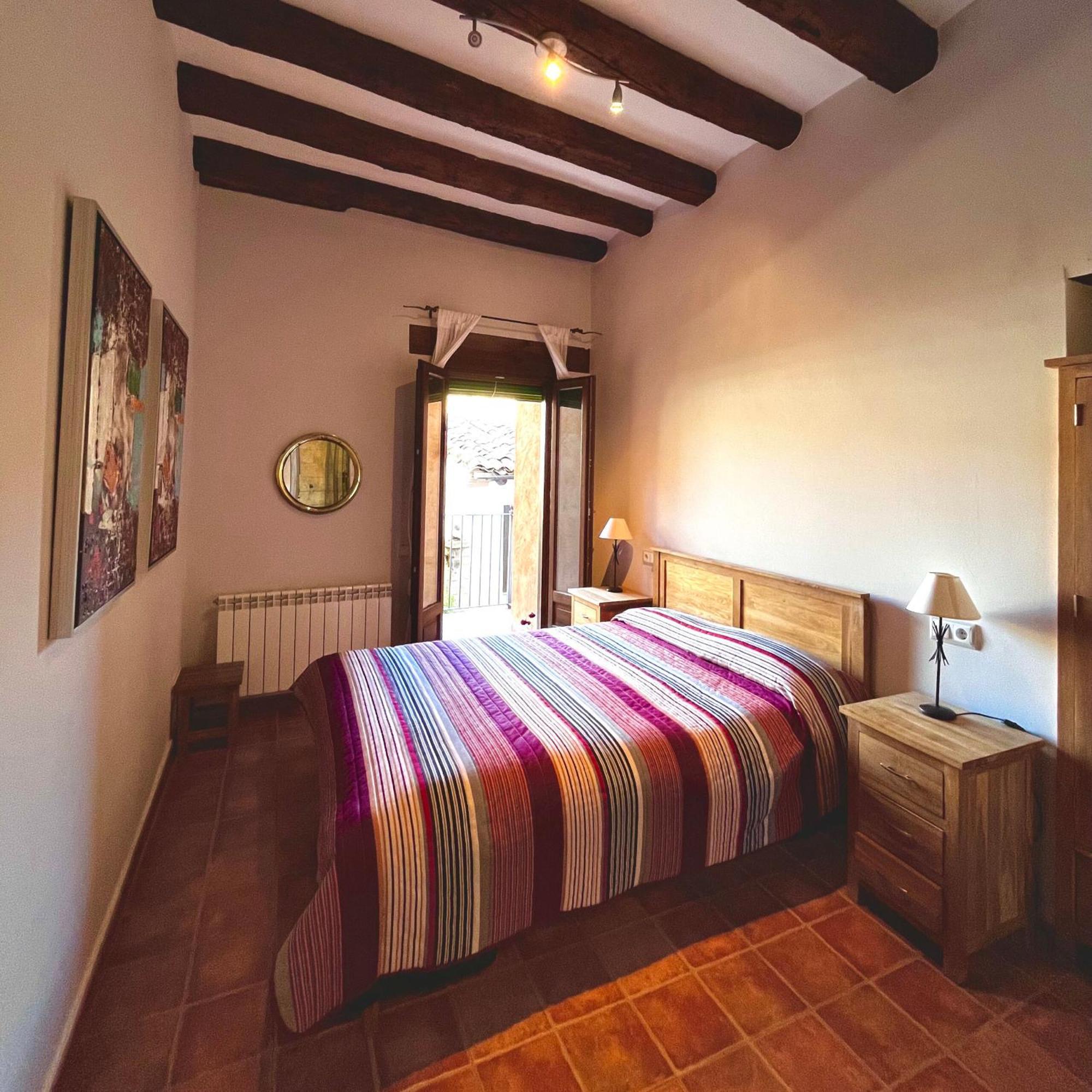 Apartamentos Angelus Plaza Mayor De เกราส์ ภายนอก รูปภาพ
